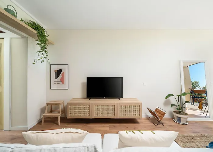 Estudio Do Largo - *